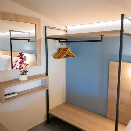 Fay Aparthotel *