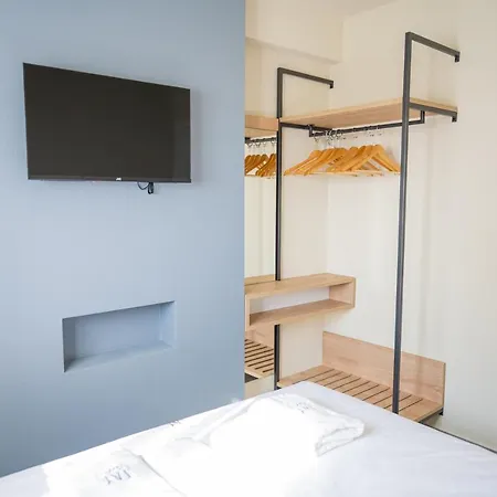 Aparthotel Fay Flogita